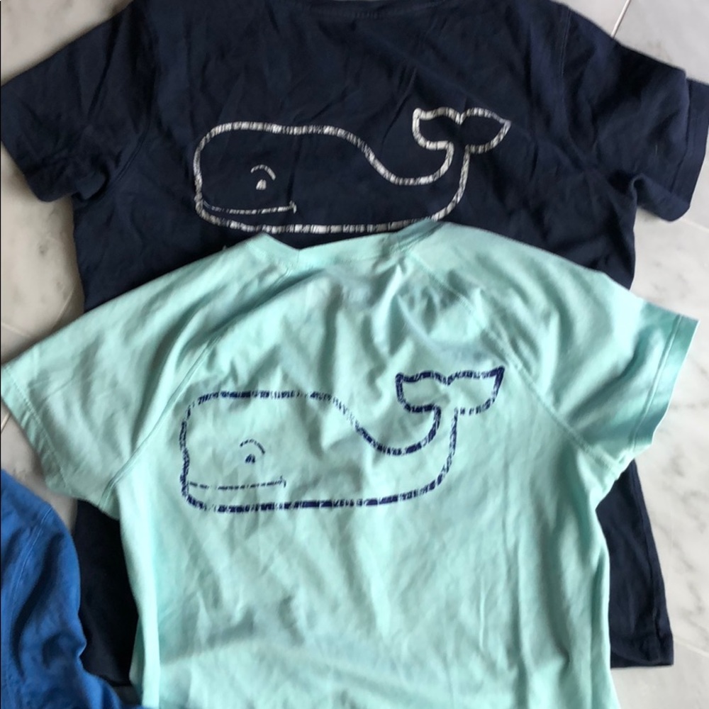 5 Vineyard Vines shirts - Picture 6 of 8